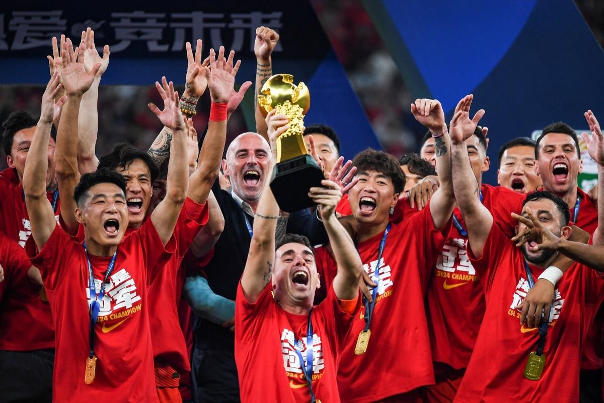 世俱杯决赛-超越自我，中超球队再创辉煌的简单介绍