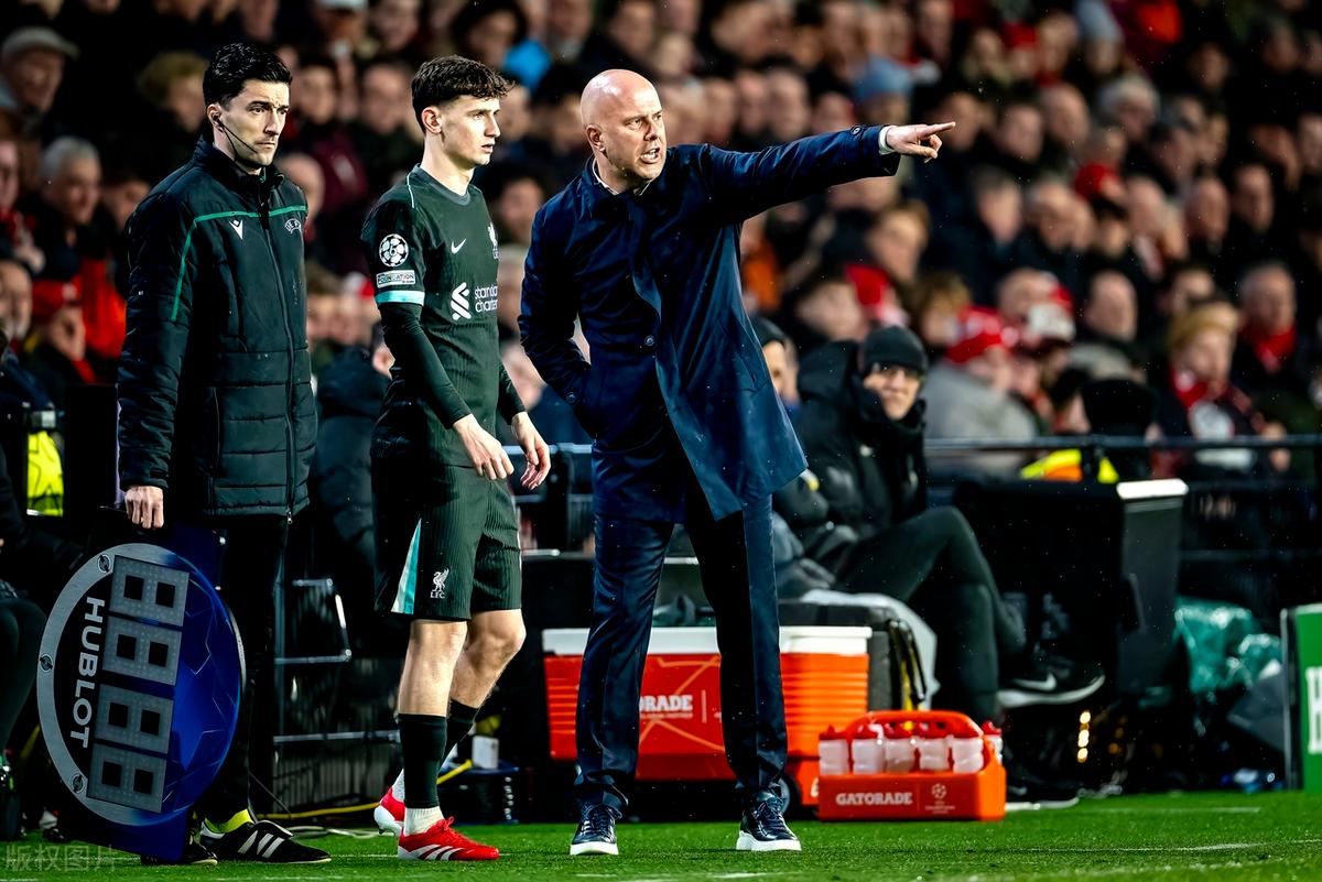 伯恩茅斯压力山大，艰难应对英超降级的简单介绍