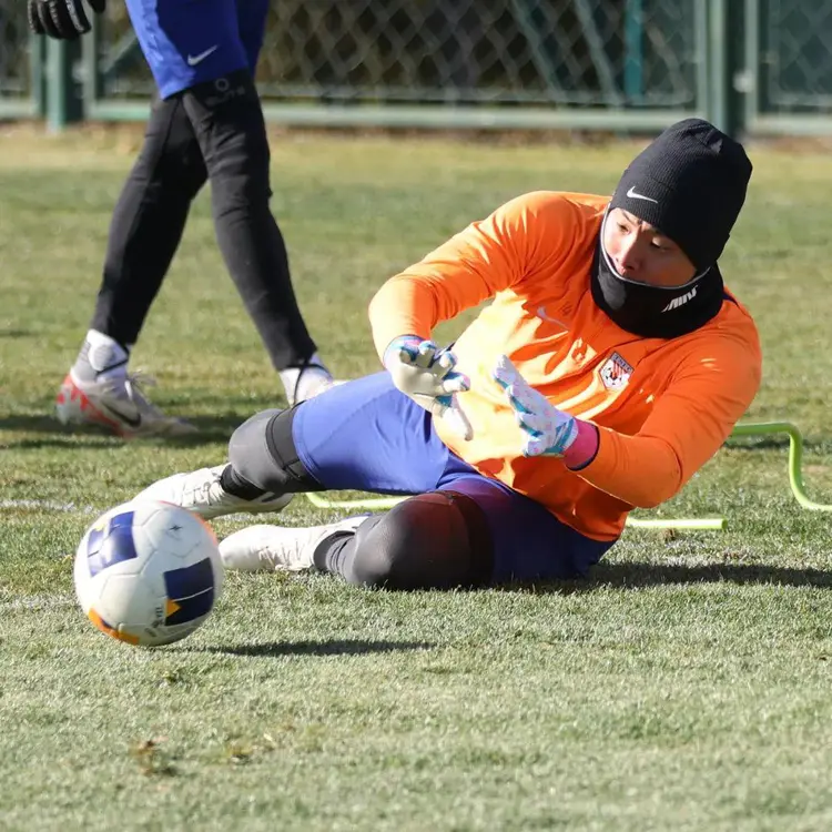 世俱杯时间-关于球队新援试训获得积极评价，备战决赛期待的信息