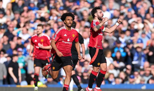 曼联客场不敌对手，遭遇惨败