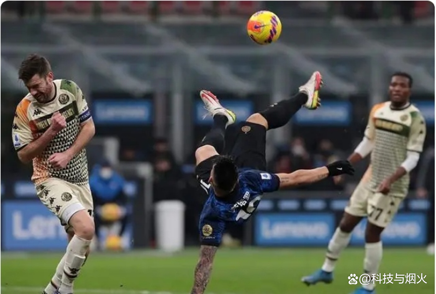 究竟谁能笑到最后？激战赛事引爆赛场