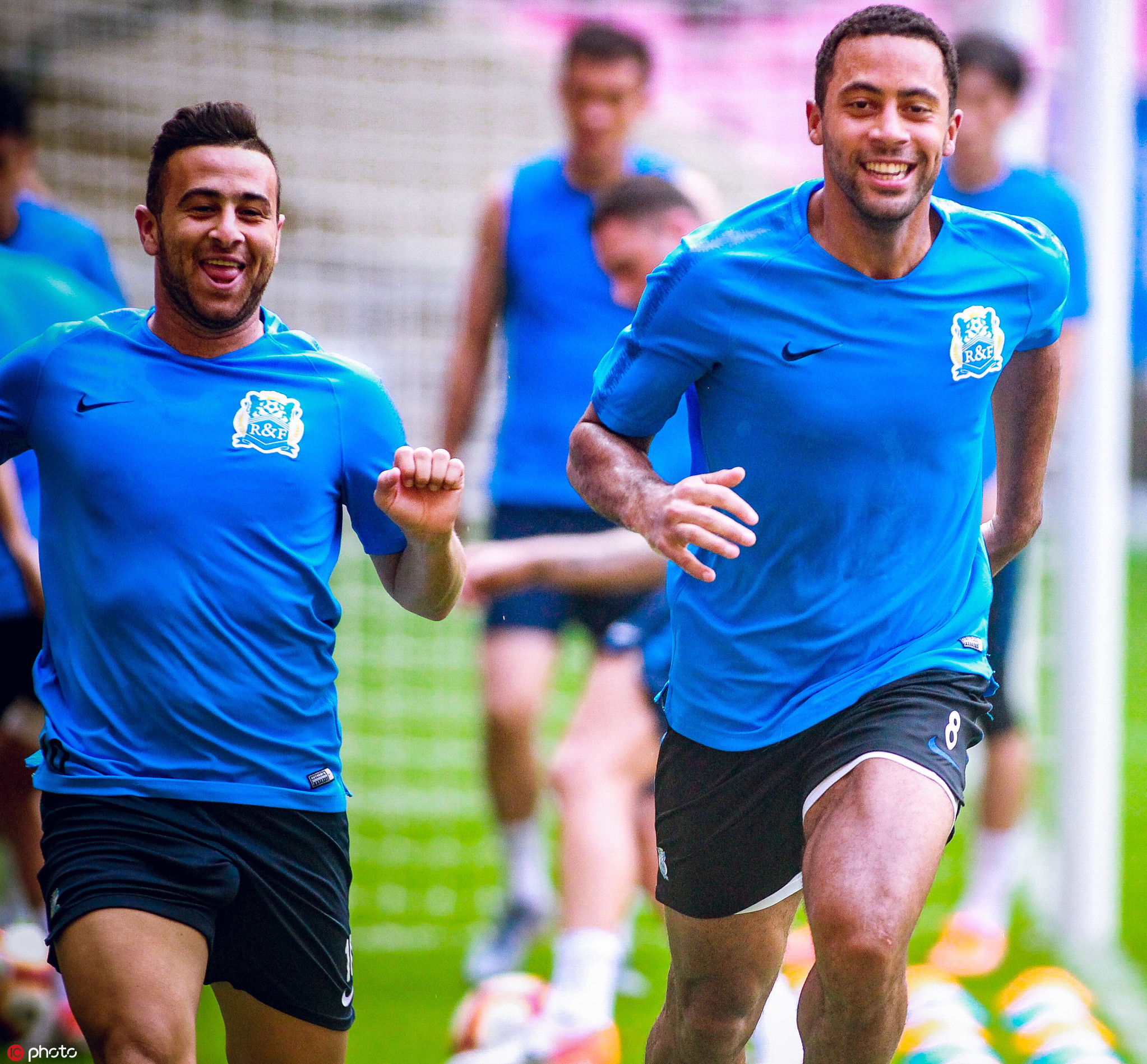 世俱杯-广州富力备战，誓夺三分对阵河南建业