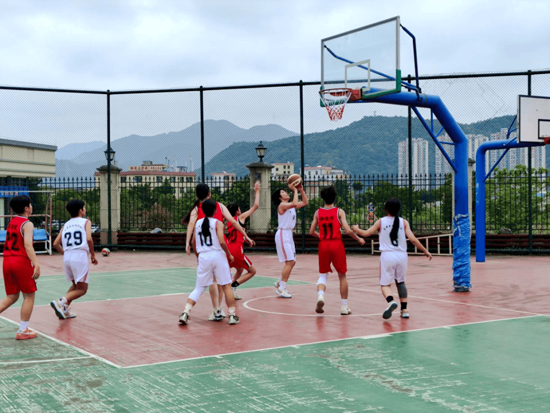 世俱杯官网-一年一度的篮球比赛在国内助力全民健身热潮的简单介绍