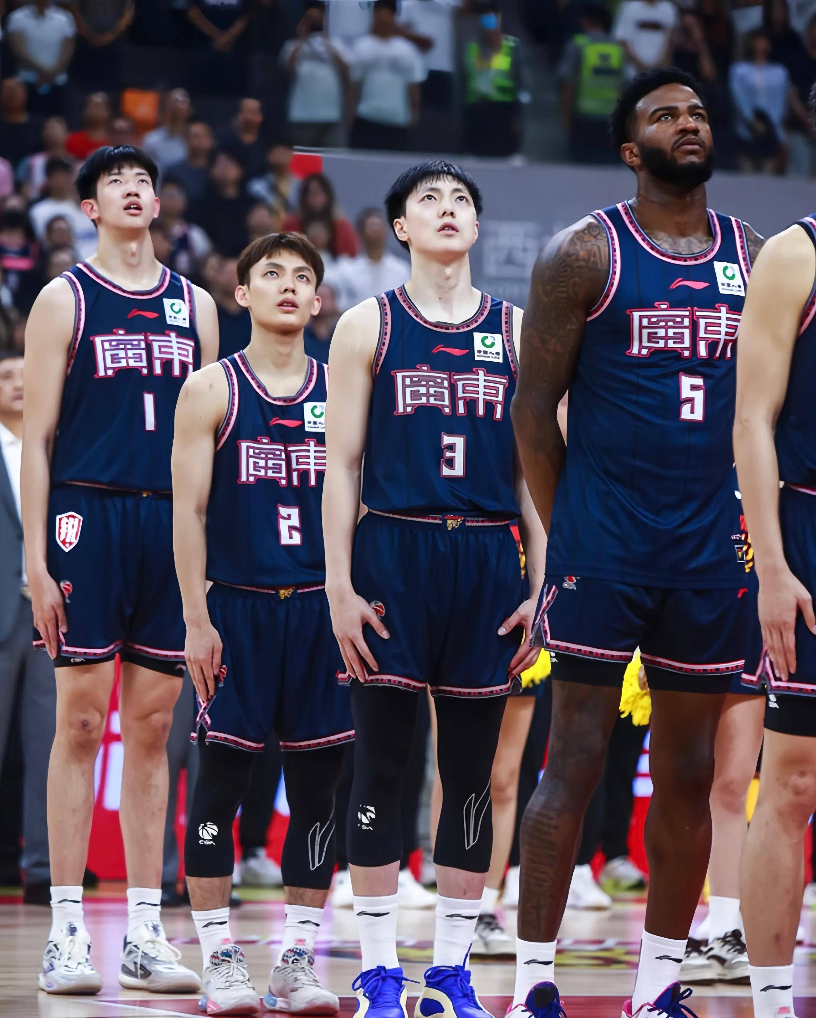 世俱杯赛程-篮球联赛，广东宏远接连获胜，领跑积分榜