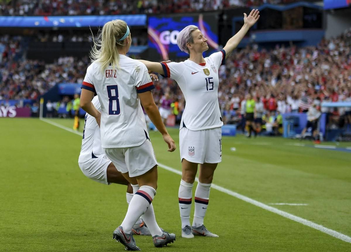 世俱杯冠军-德国女足实力强大，屡获殊荣