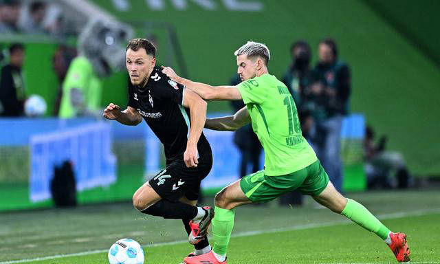 沃尔夫斯堡主场大胜，赢得高分