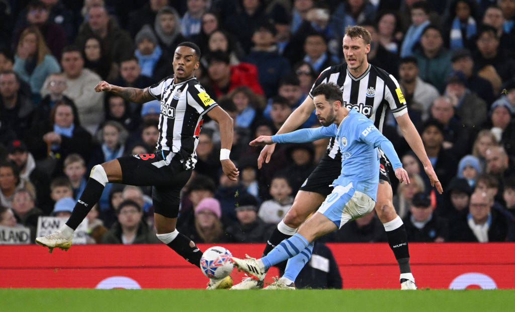 世俱杯冠军-纽卡斯尔主场不敌曼城，遭遇失利