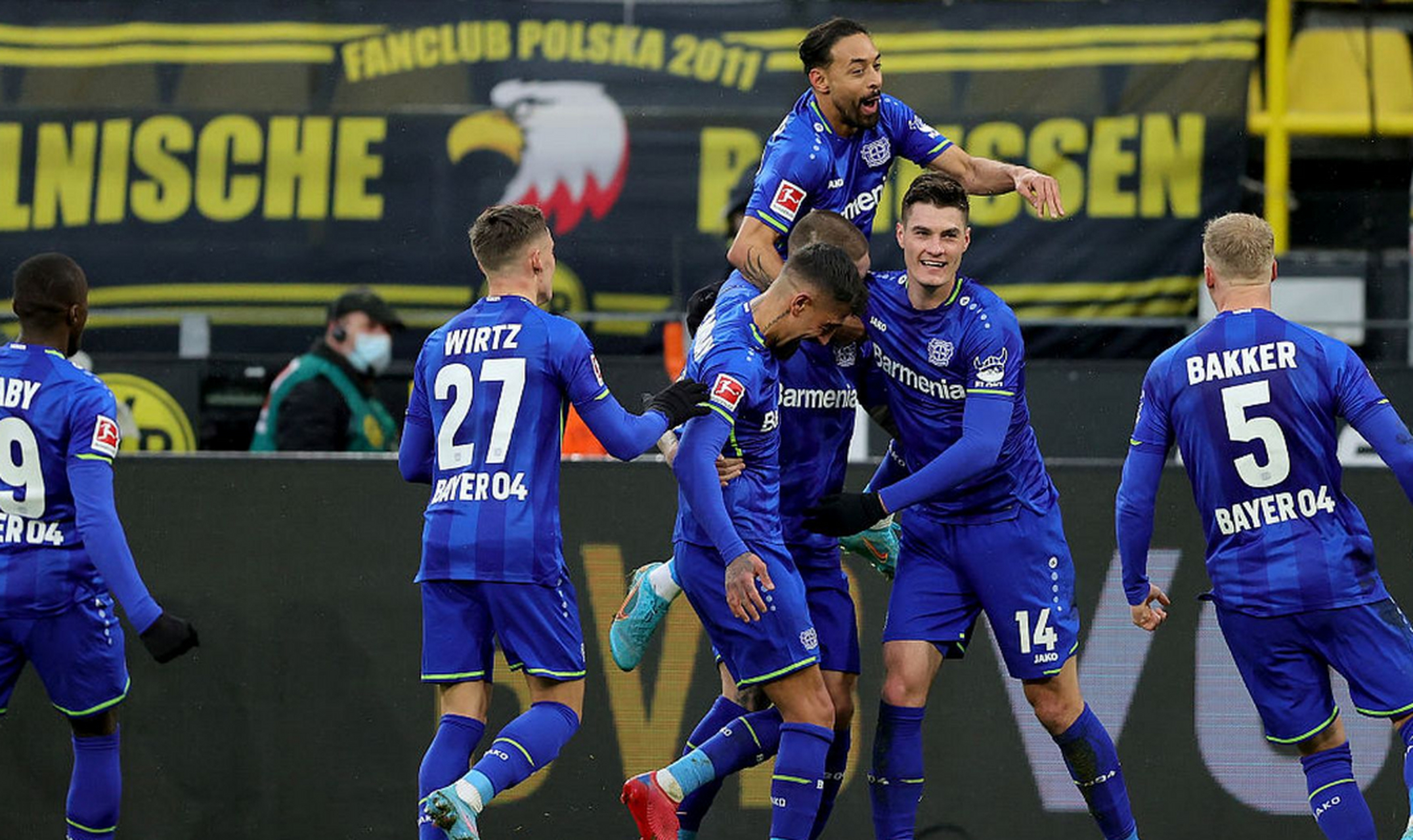 纽卡斯尔主场不敌曼城，遭遇失利