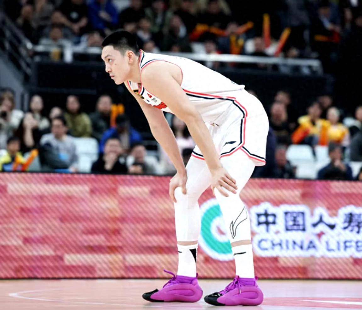 广东队取得胜利锁定季后赛资格