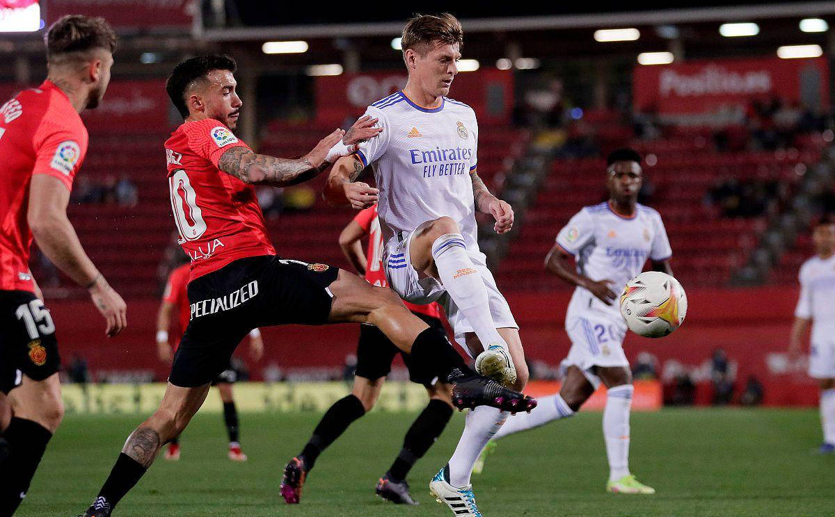 阿拉维斯客场逼平莱万特，保持不败