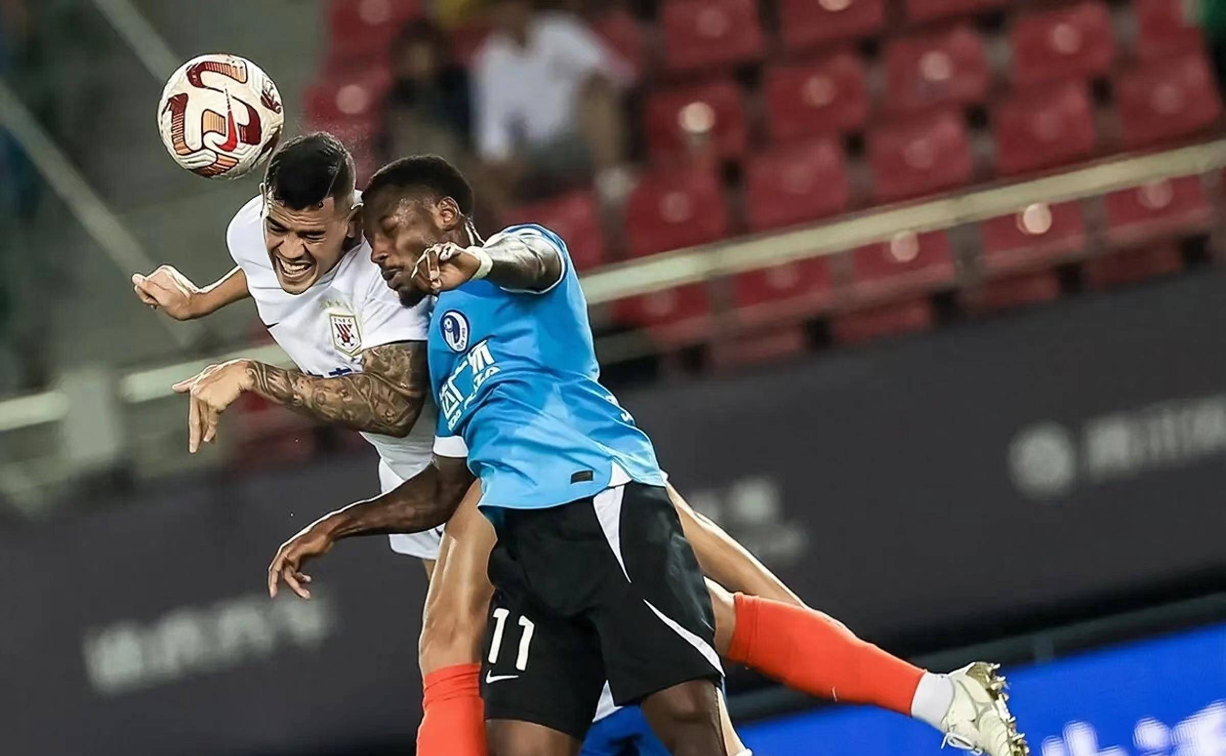 世俱杯官网-包含乌克兰队客场踢平，晋级希望备受期待的词条