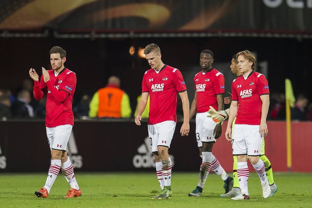 世俱杯参赛资格-阿贾克斯主场胜利，荷甲冠军希望渺茫