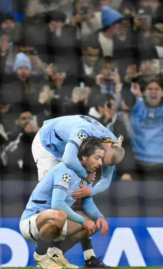 曼城客场逆转对手，晋级欧冠强