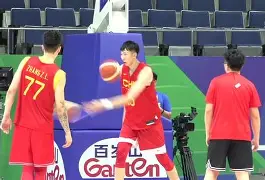 世俱杯赛程-雄骆驼队全队实力强劲，轻松击败对手领跑排名