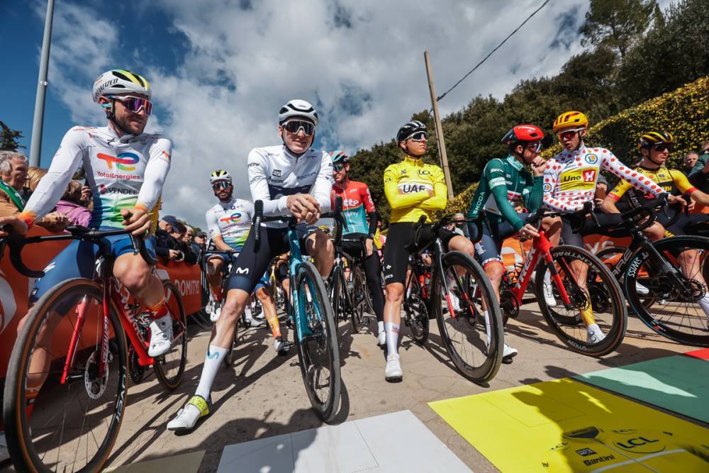 世俱杯赛程-包含极端天气影响赛程，球队面临挑战的词条