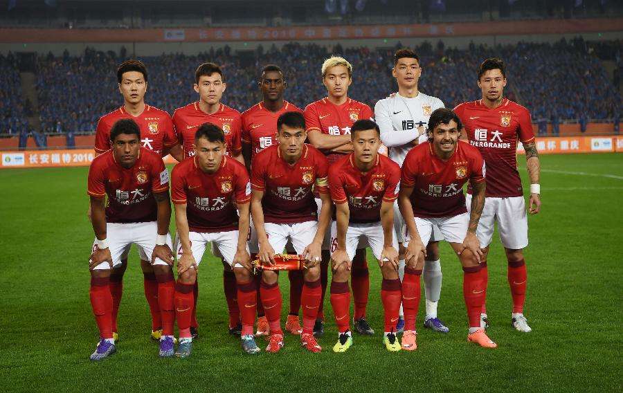 世俱杯冠军-包含深圳佳兆业比不敌广州恒大，遭遇主场失利的词条