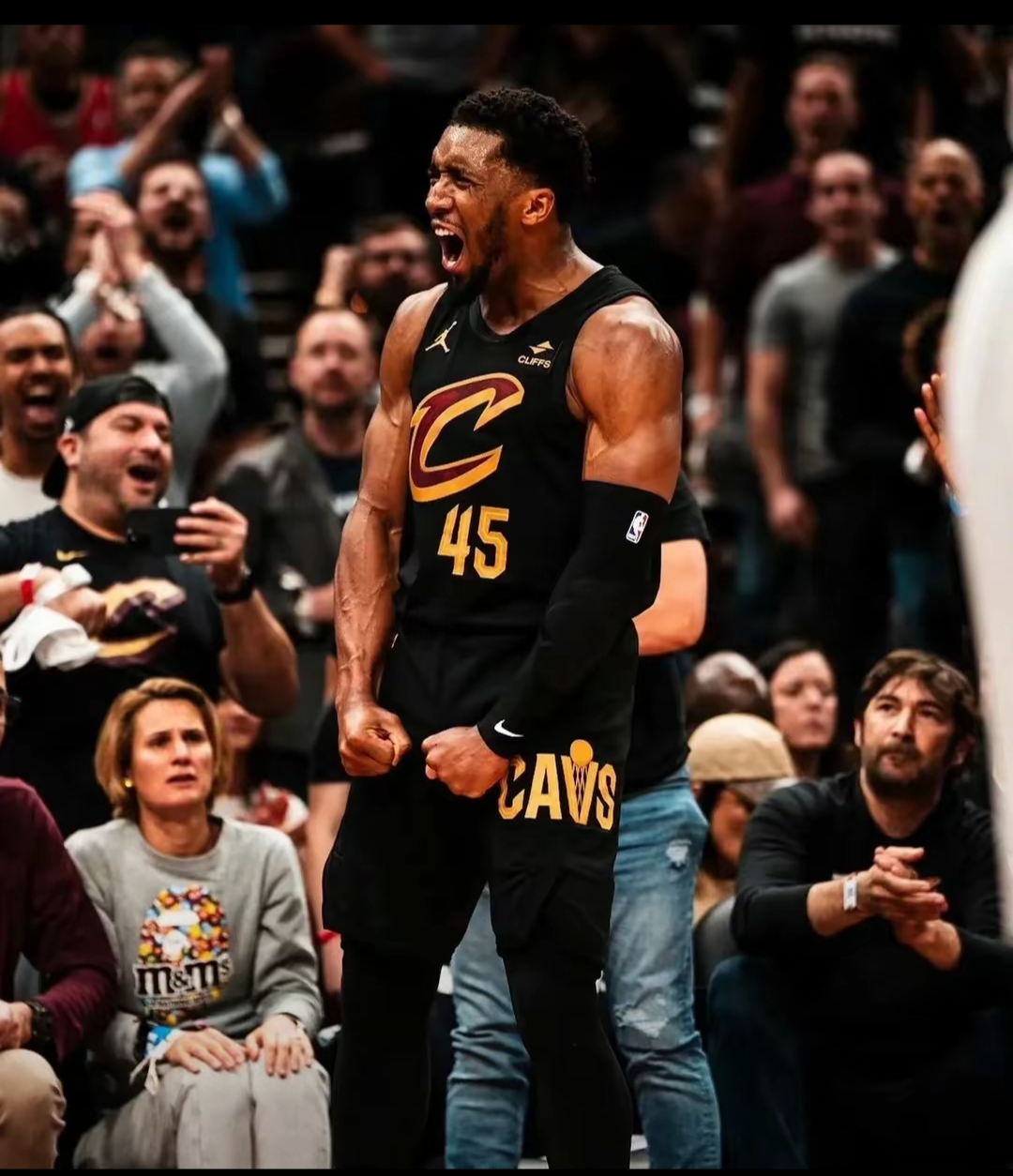 世俱杯官网-包含骑士崛起！塞克斯顿率队惊艳翻盘的词条