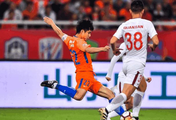 世俱杯参赛资格-鲁能客场战胜权健，延续不败记录