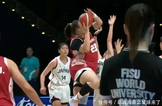 世俱杯直播-奥克兰篮球联赛内线双塔威力惊人