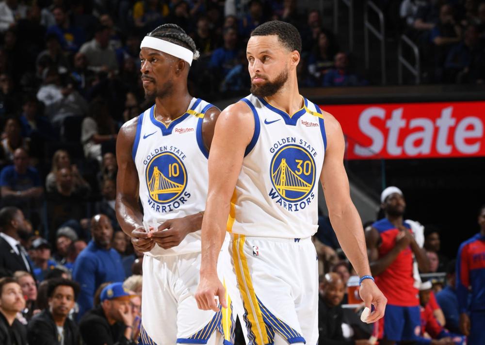 世俱杯参赛资格-勇士队核心复出，带领球队获胜