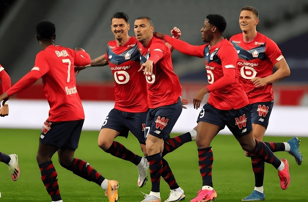 世俱杯改制-包含里尔客场遭遇平局，法国联赛领跑位置岌岌可危的词条