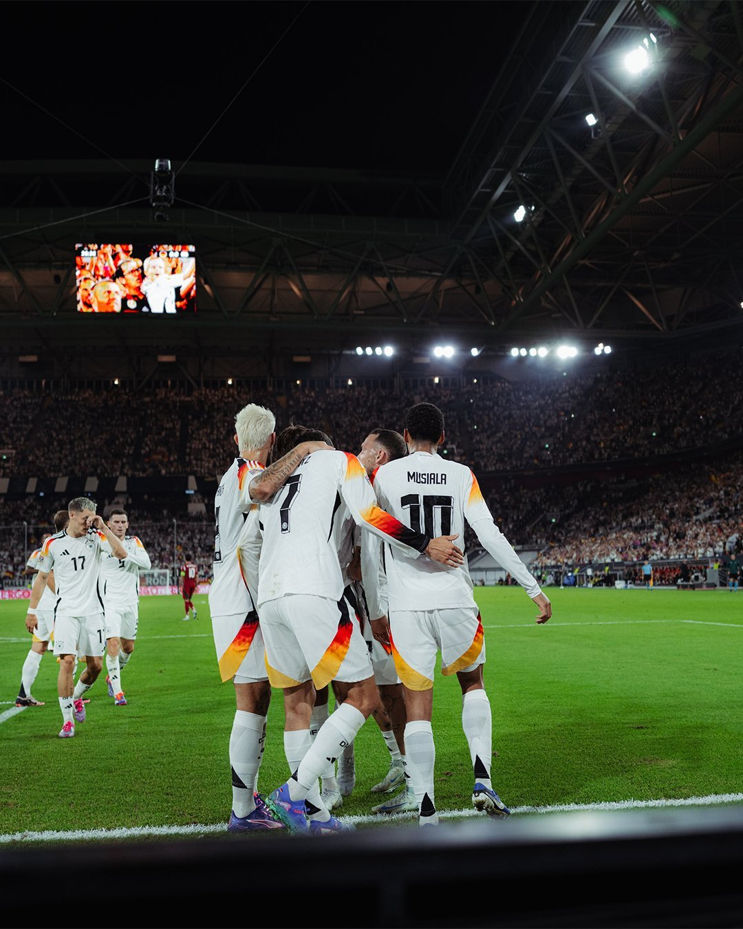 世俱杯分组-柏林联队主场力克胜负，终结连败