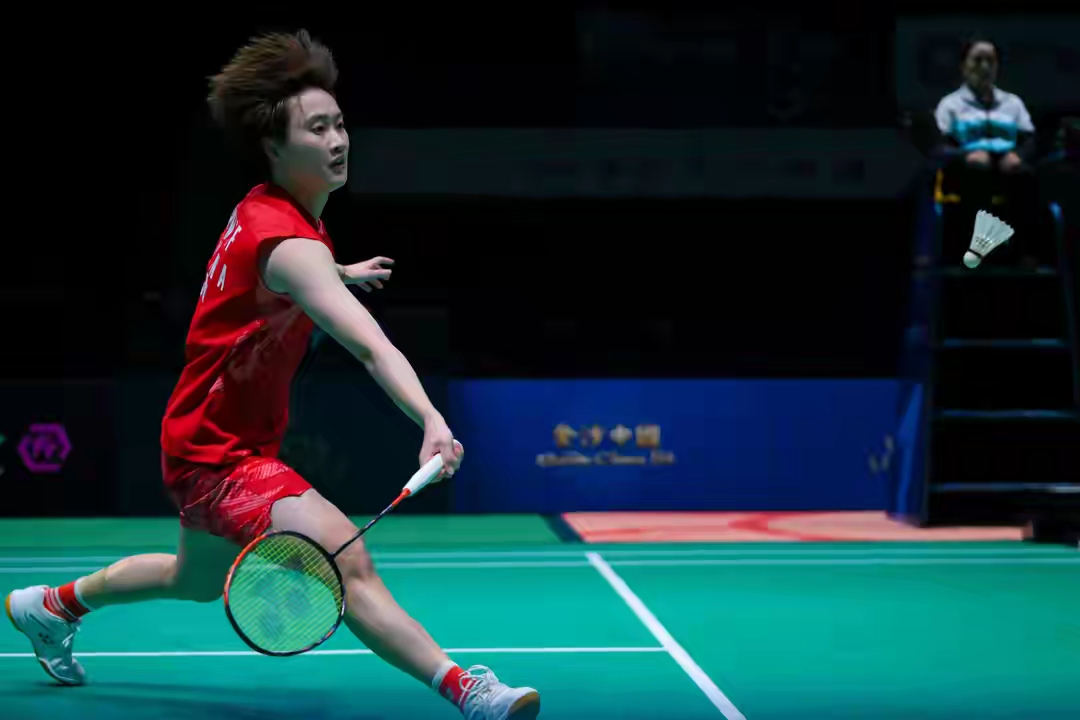 世俱杯直播-日本队险胜丹麦队，陈雨菲惊艳四座